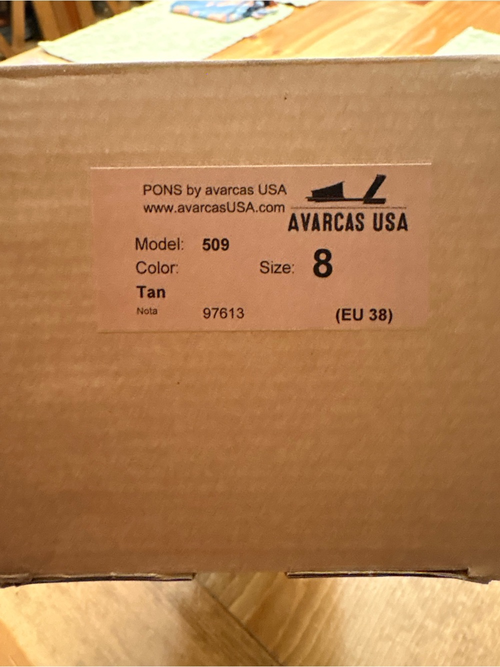 PONS - tan size 8